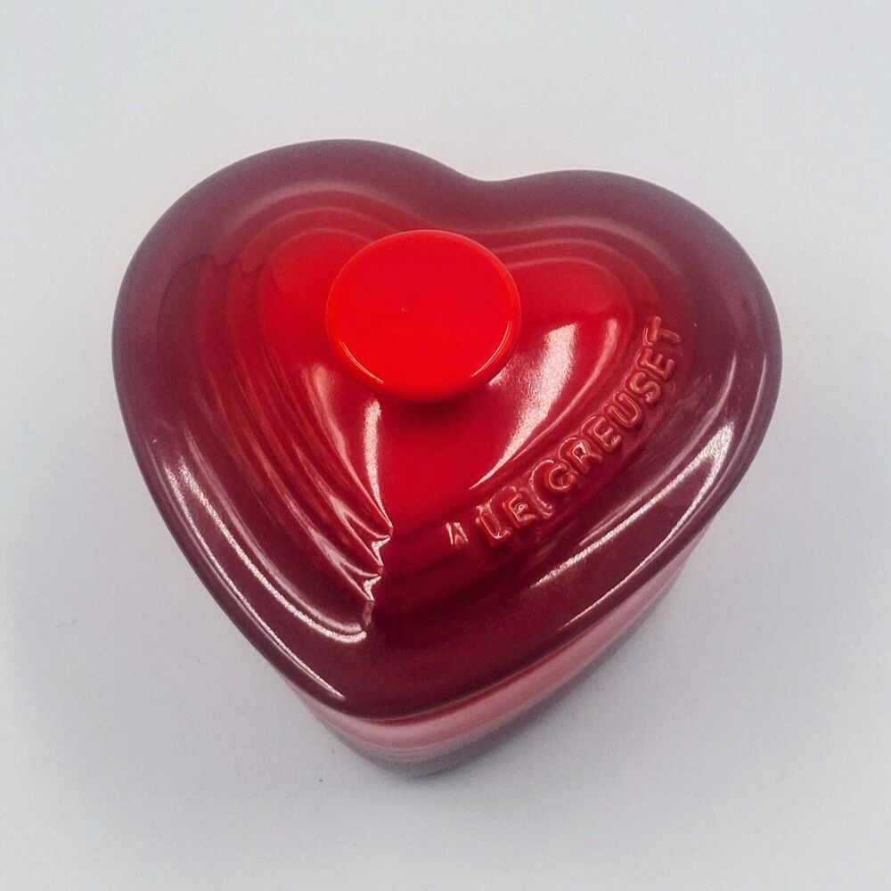 Le Creuset Heart Shaped Ramekin Red Ombre Bowl & Lid